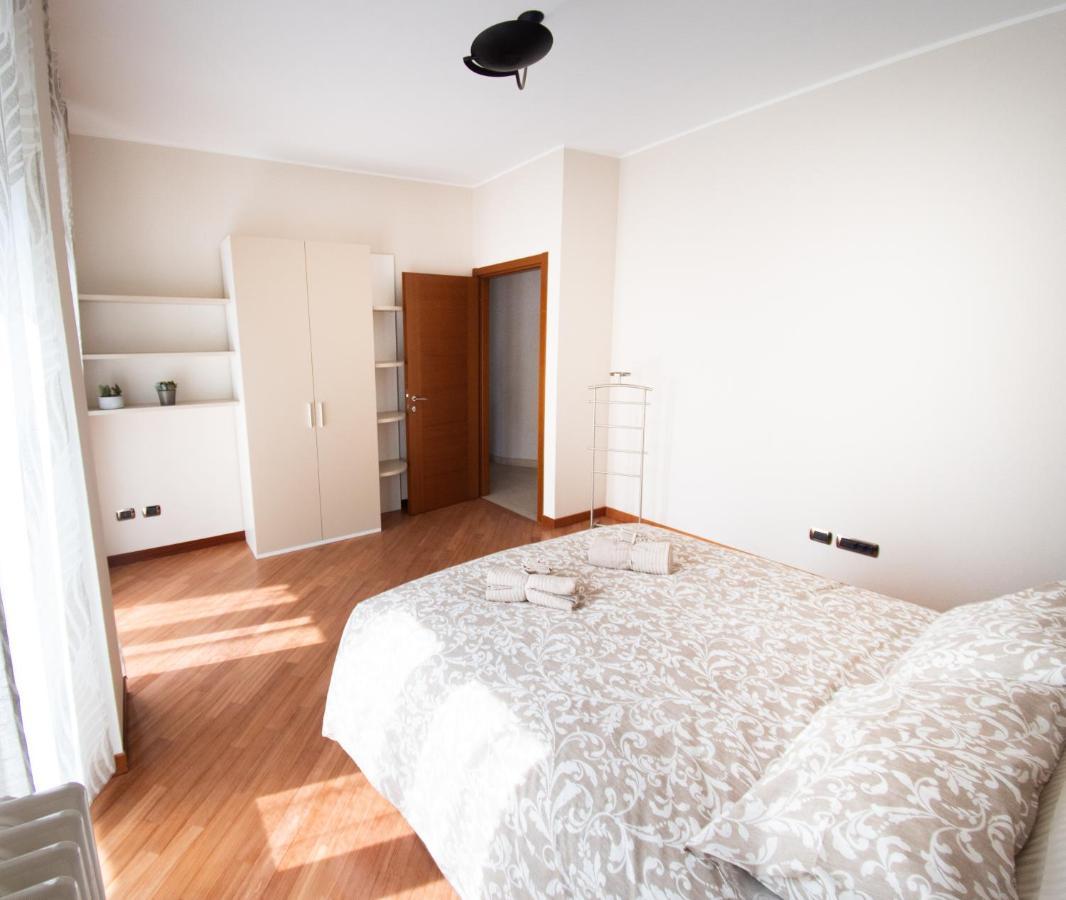 Sium'S Apartment Como Exterior photo